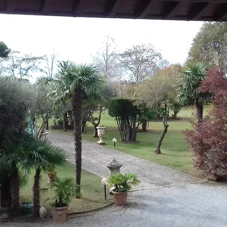 Cascina In Franciacorta Bed & Breakfast