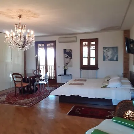 Cascina In Franciacorta Bed & Breakfast Cologne